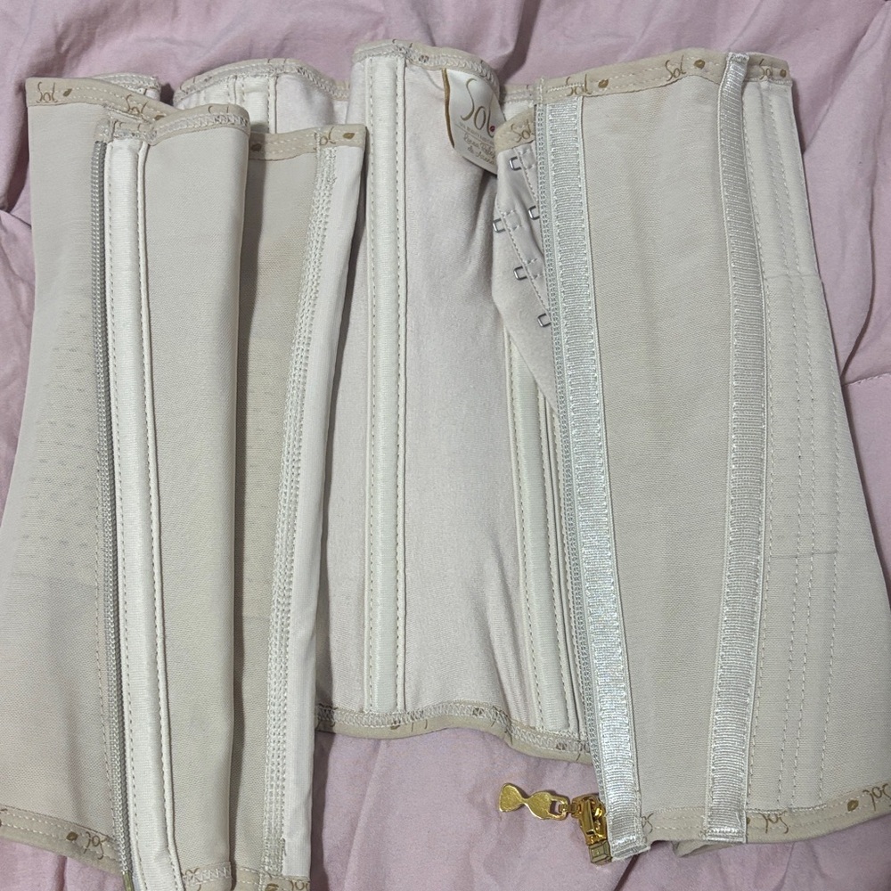Elegant White Corset with Gold Accents
